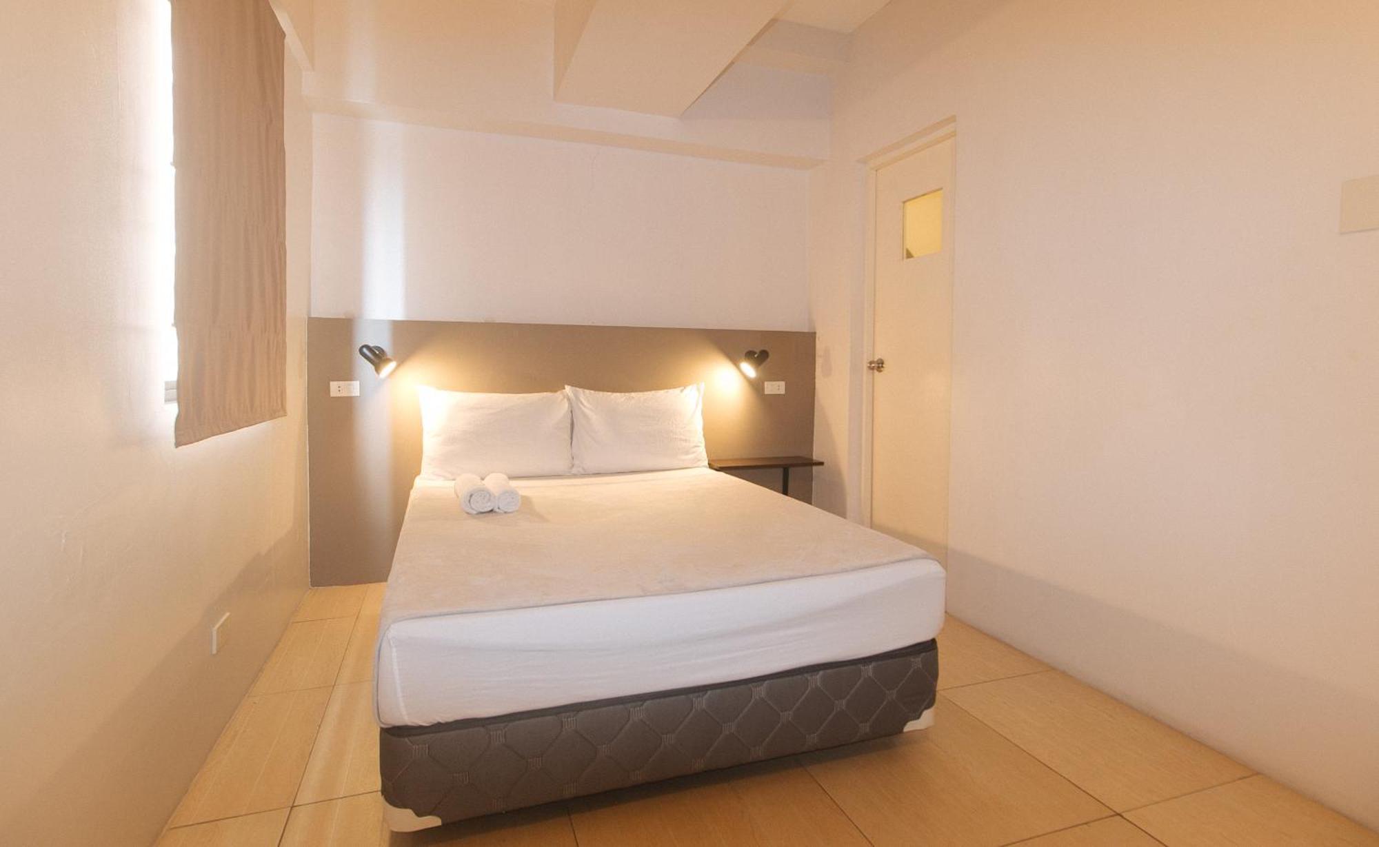 59 Xavierville By Reddoorz Cubao Exteriör bild