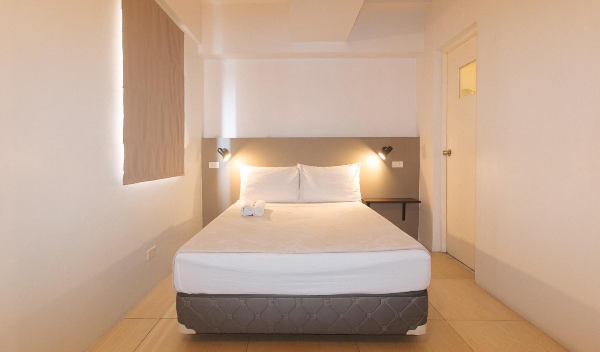 59 Xavierville By Reddoorz Cubao Exteriör bild