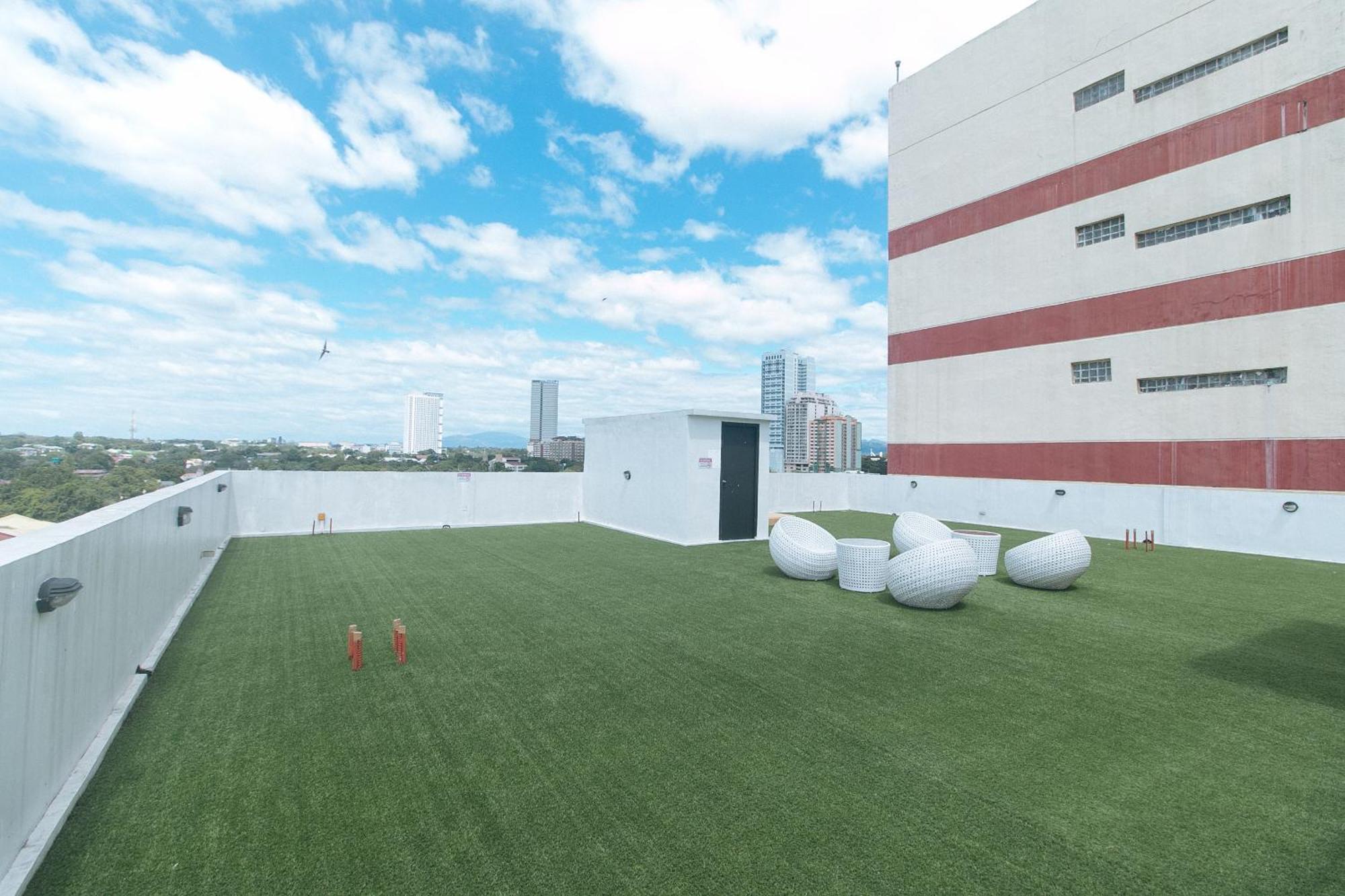 59 Xavierville By Reddoorz Cubao Exteriör bild